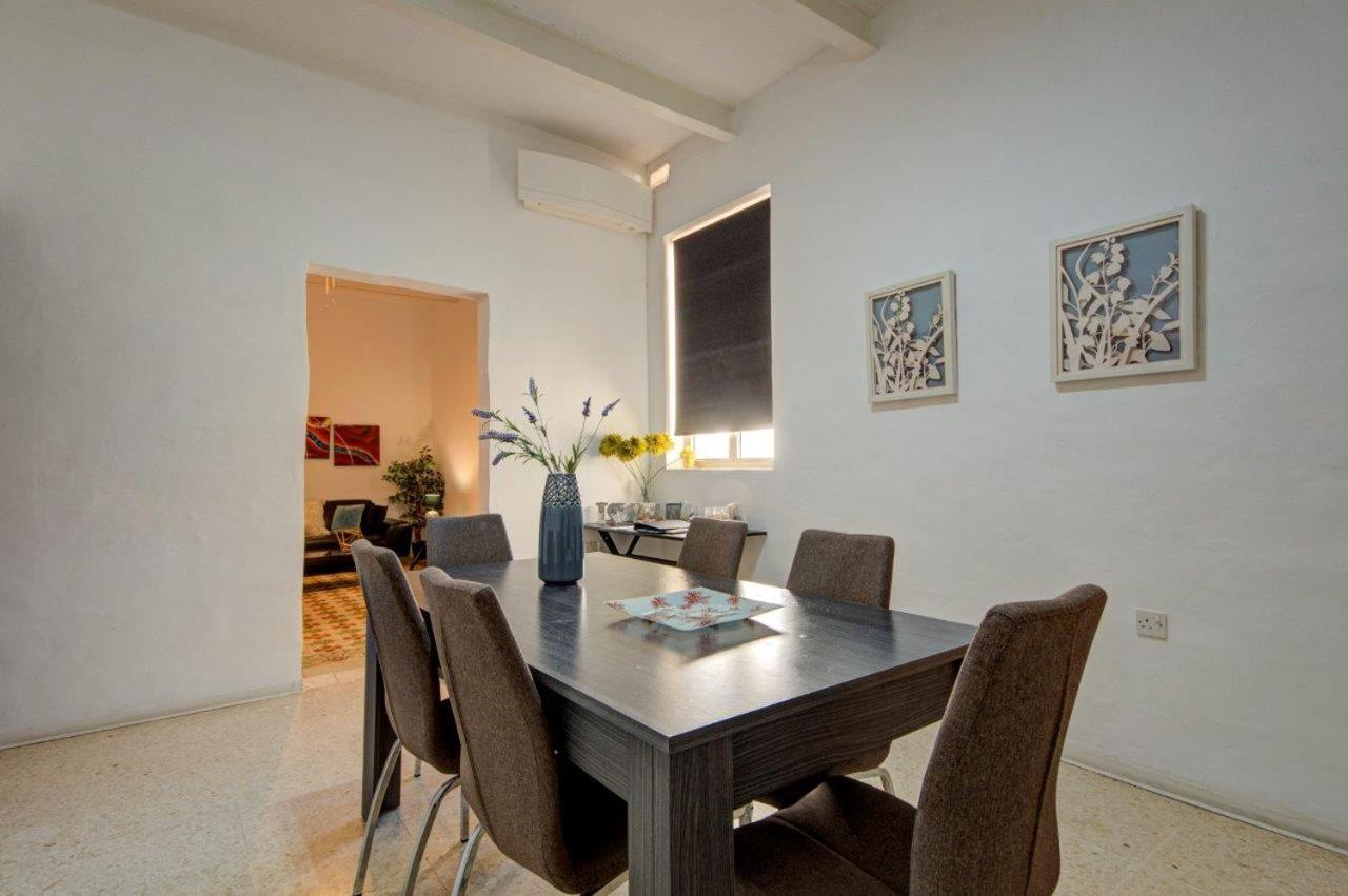 Valletta 2 Bedroom Sleeps 6 Apartment Walking Distance To Centre And The Sea Eksteriør bilde