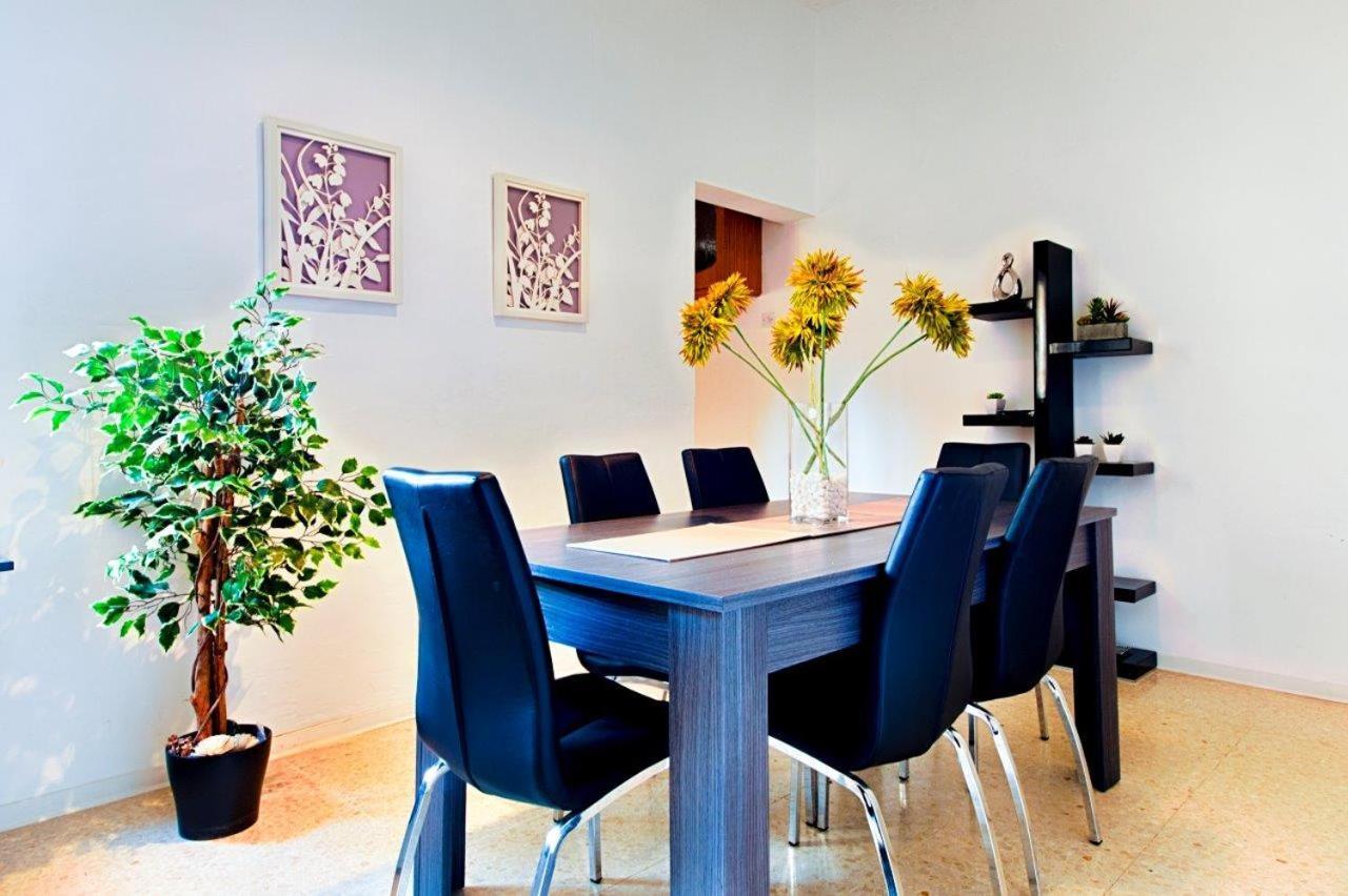 Valletta 2 Bedroom Sleeps 6 Apartment Walking Distance To Centre And The Sea Eksteriør bilde